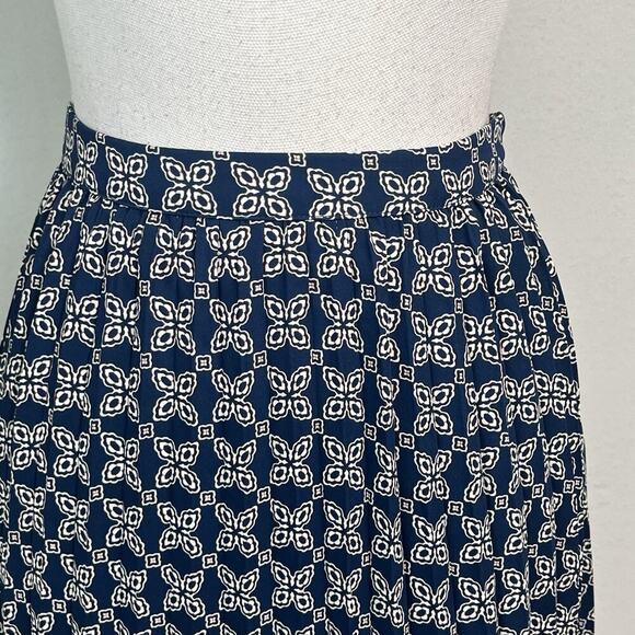J Crew Skirt size 8 Navy Blue Floral Pleated Sheer Above Knee Boho Casual School - Picture 2 of 8